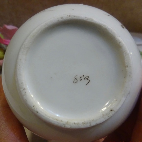 Vintage Teacup Pin Cushion - Picture 6 of 6